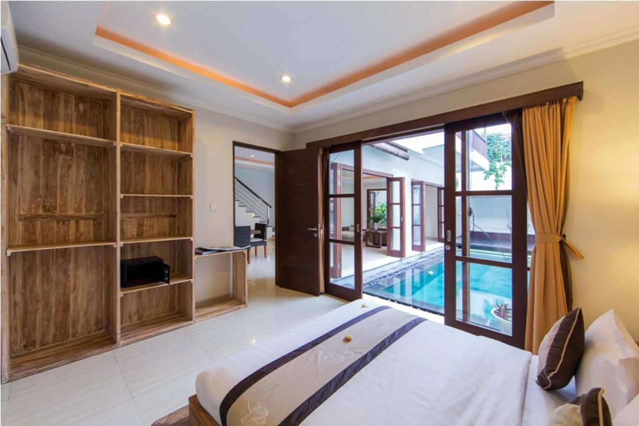 White Lotus Villas Seminyak Exterior photo